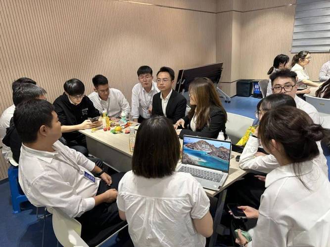 营销系统部门联合会议圆满结束